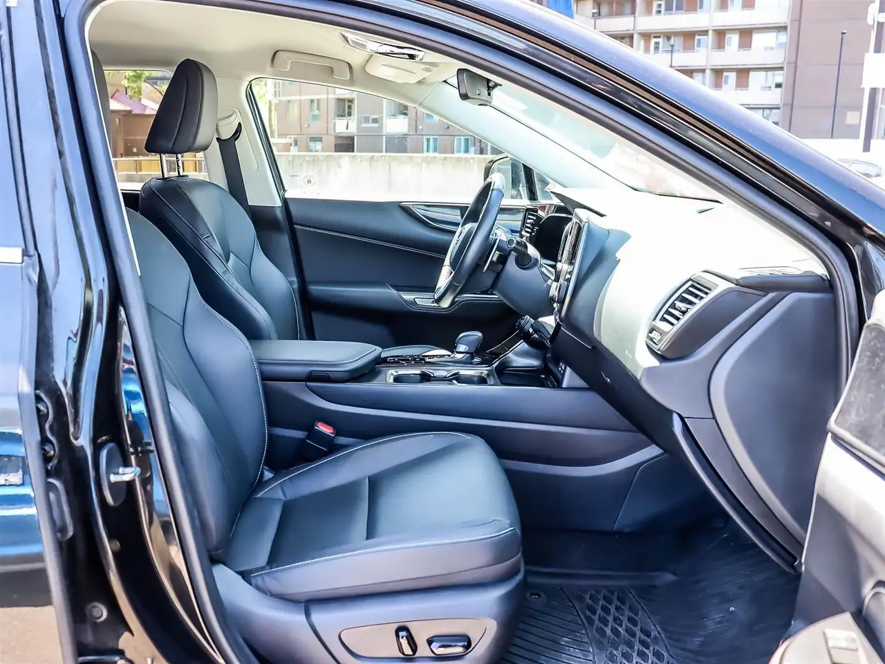 Lexus NX fotografie Lexus NX