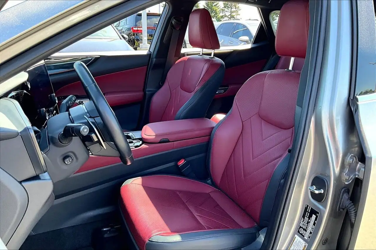 Lexus NX photo Lexus NX