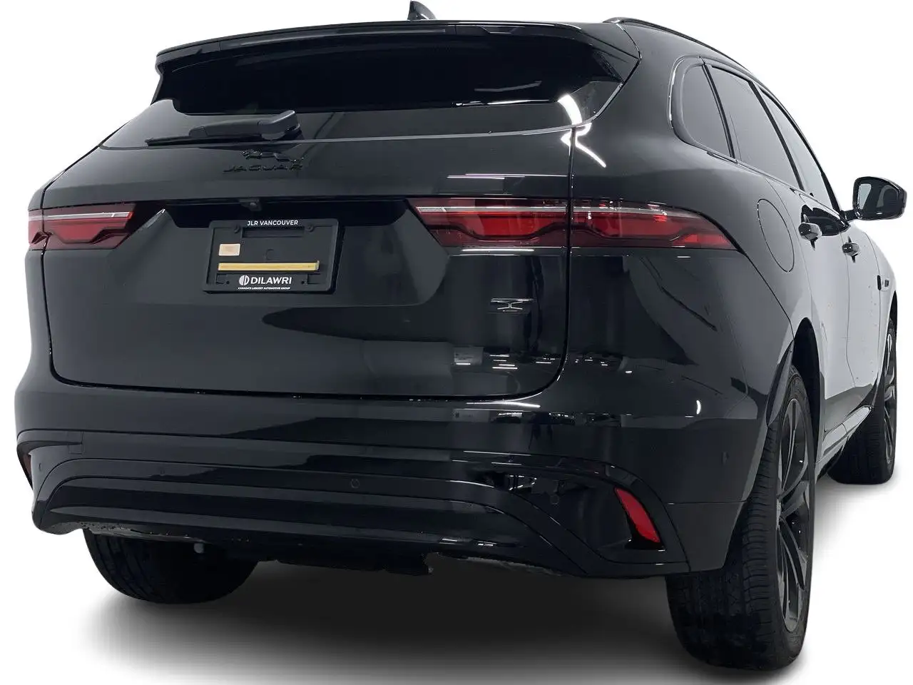 Jaguar F-Pace photo Jaguar F-Pace