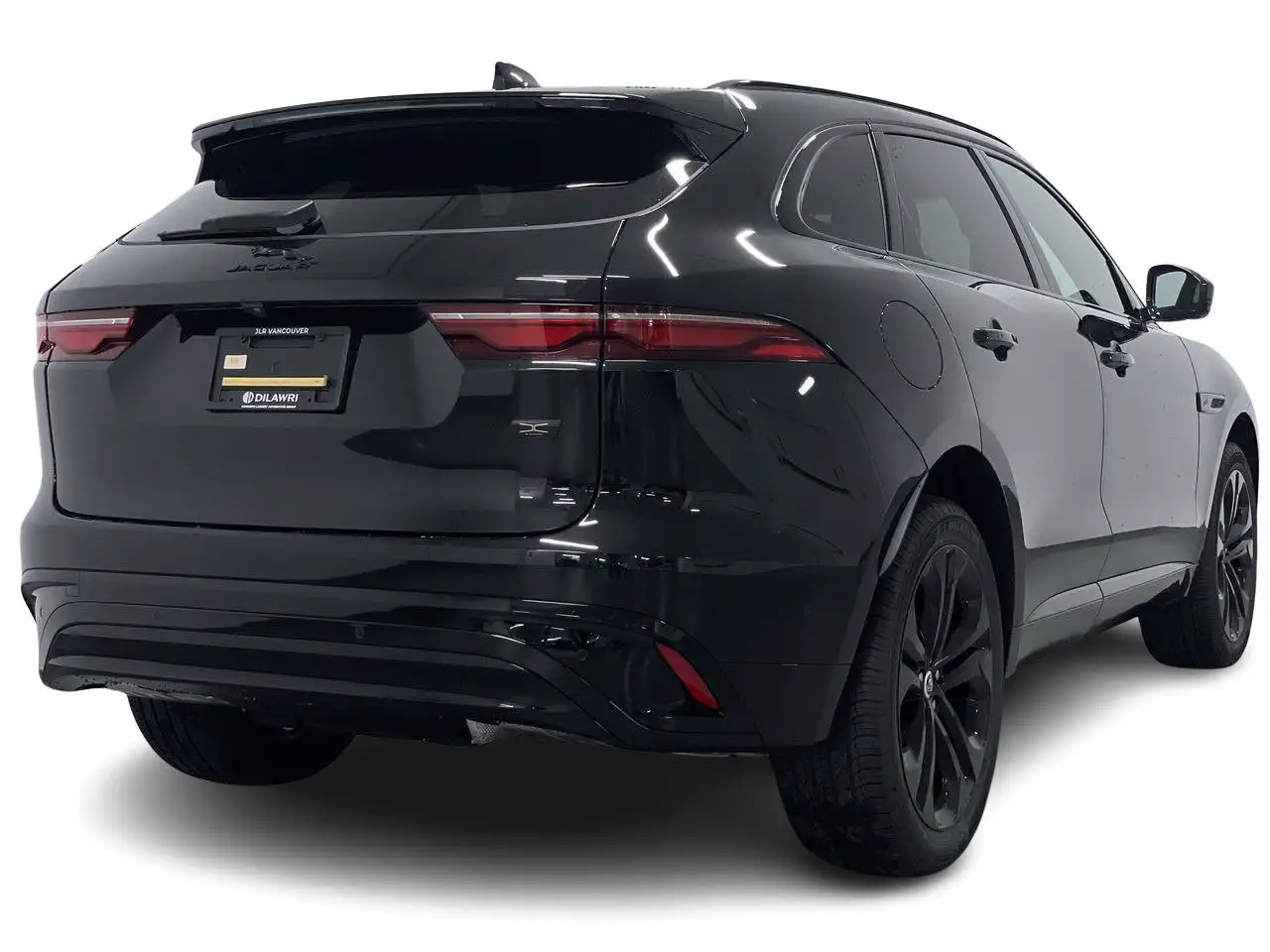 Jaguar F-Pace photo Jaguar F-Pace