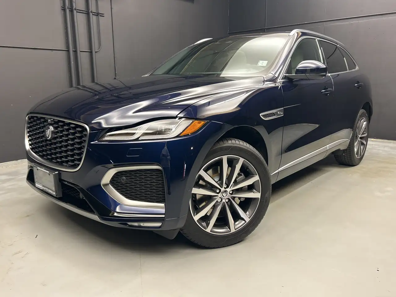 Jaguar F-Pace снимка Jaguar F-Pace