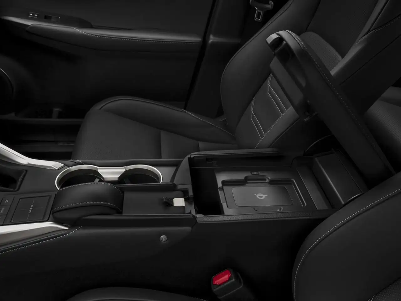 Lexus NX снимка Lexus NX