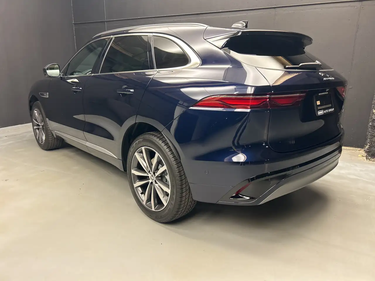 Jaguar F-Pace снимка Jaguar F-Pace