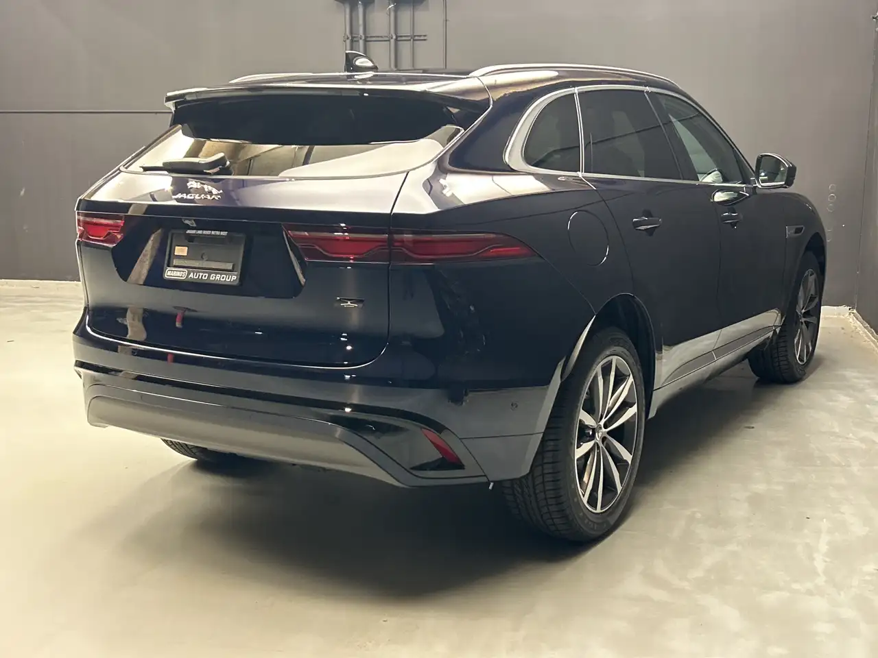 Jaguar F-Pace снимка Jaguar F-Pace