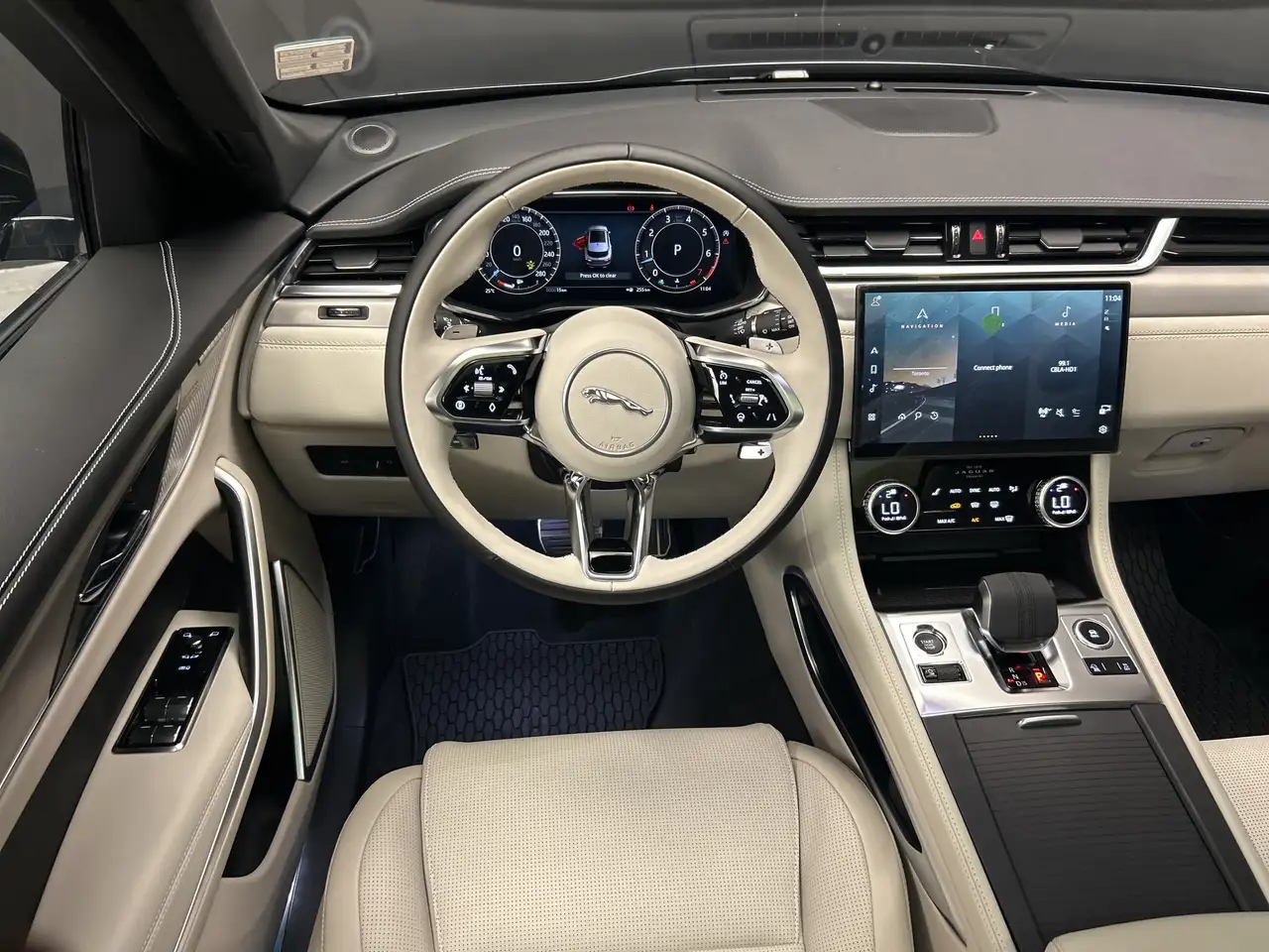 Jaguar F-Pace снимка Jaguar F-Pace