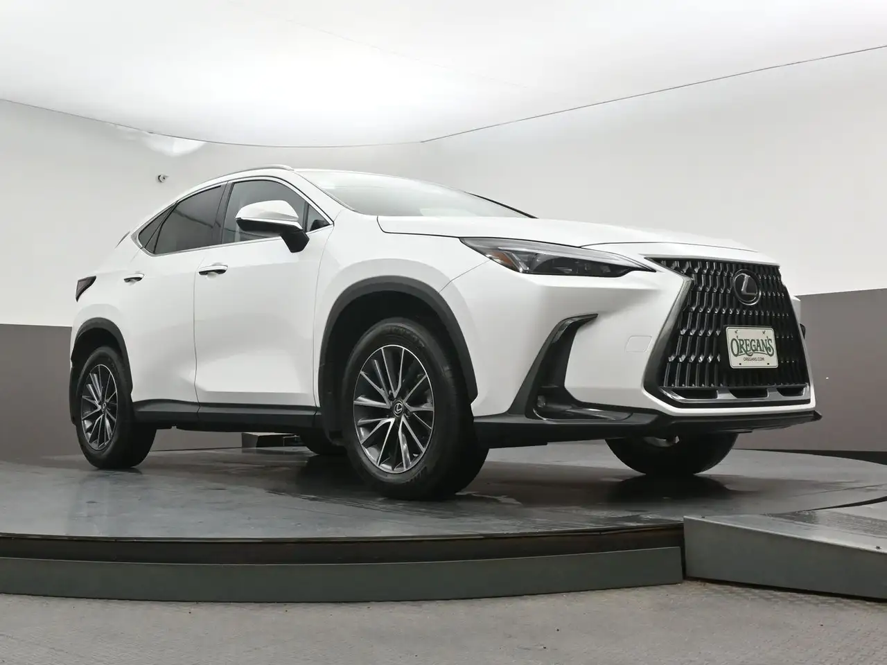 Lexus NX photo Lexus NX