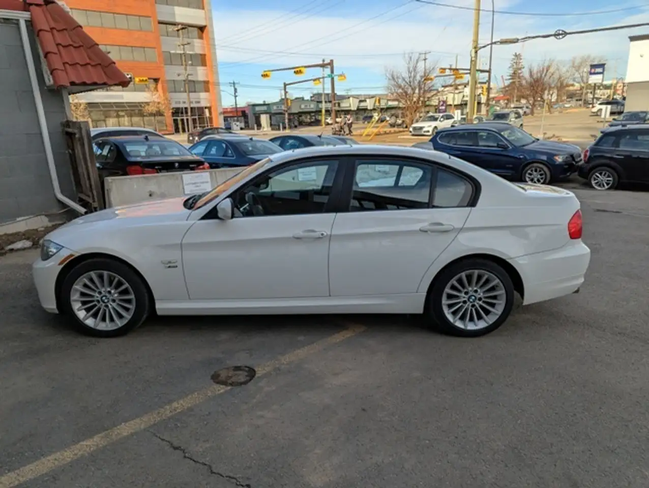 BMW 3 Series photo BMW 3 Series