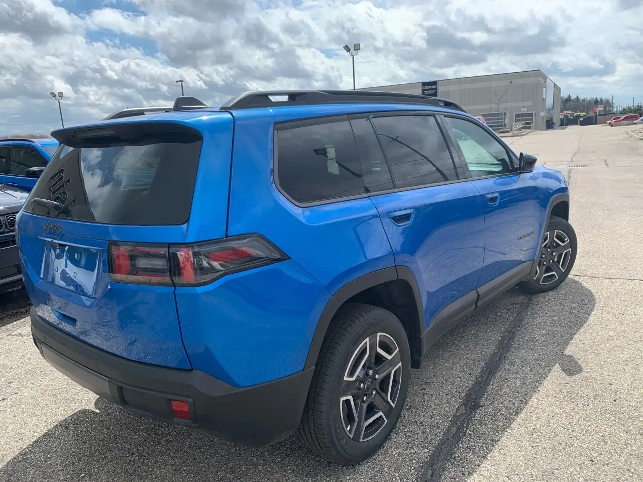 Jeep Cherokee снимка Jeep Cherokee
