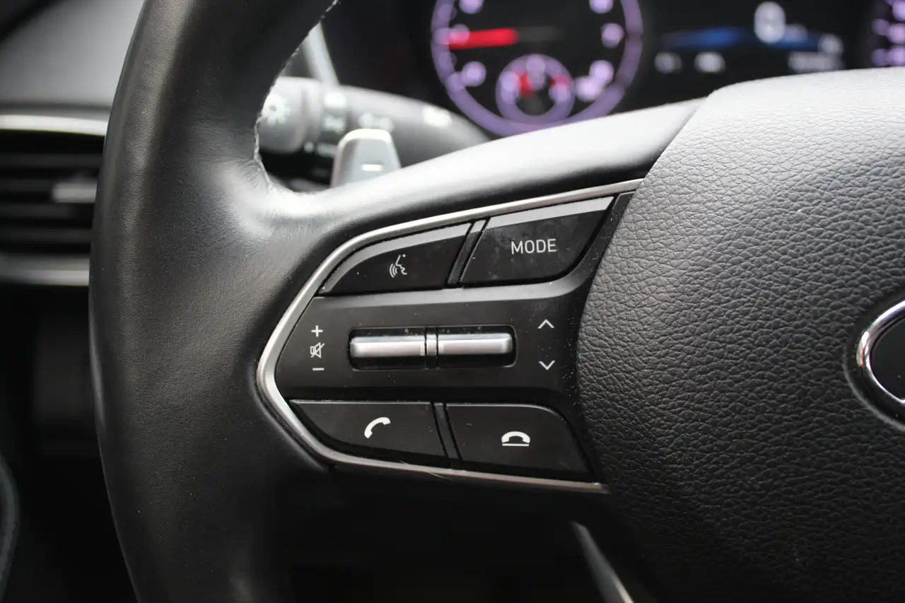 Hyundai SANTA FE снимка Hyundai SANTA FE