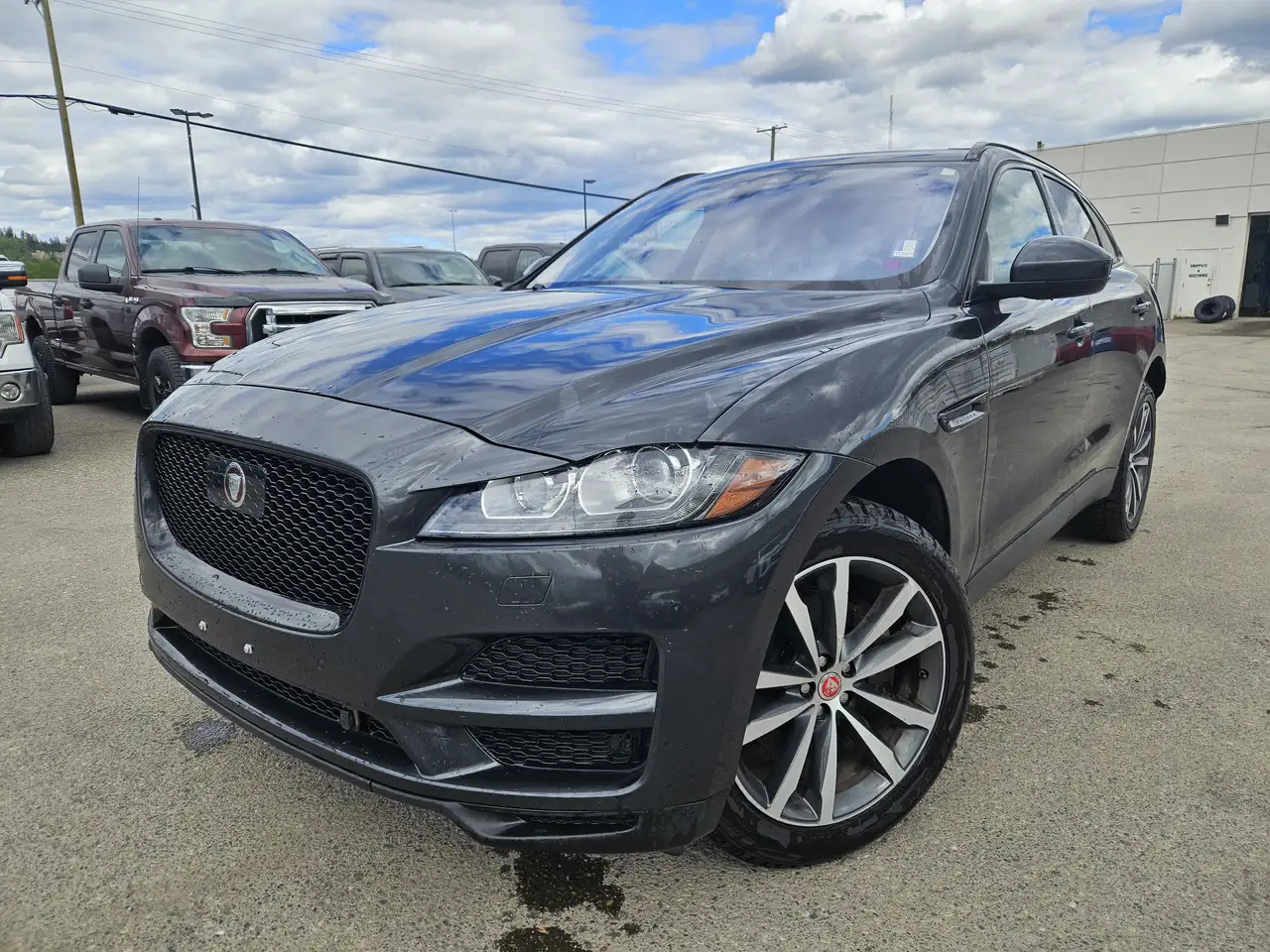 Jaguar F-Pace снимка Jaguar F-Pace