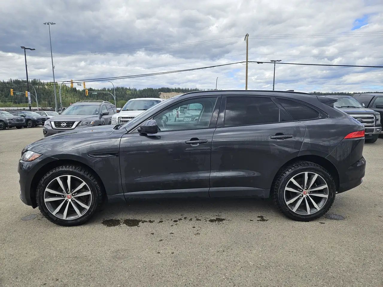 Jaguar F-Pace снимка Jaguar F-Pace