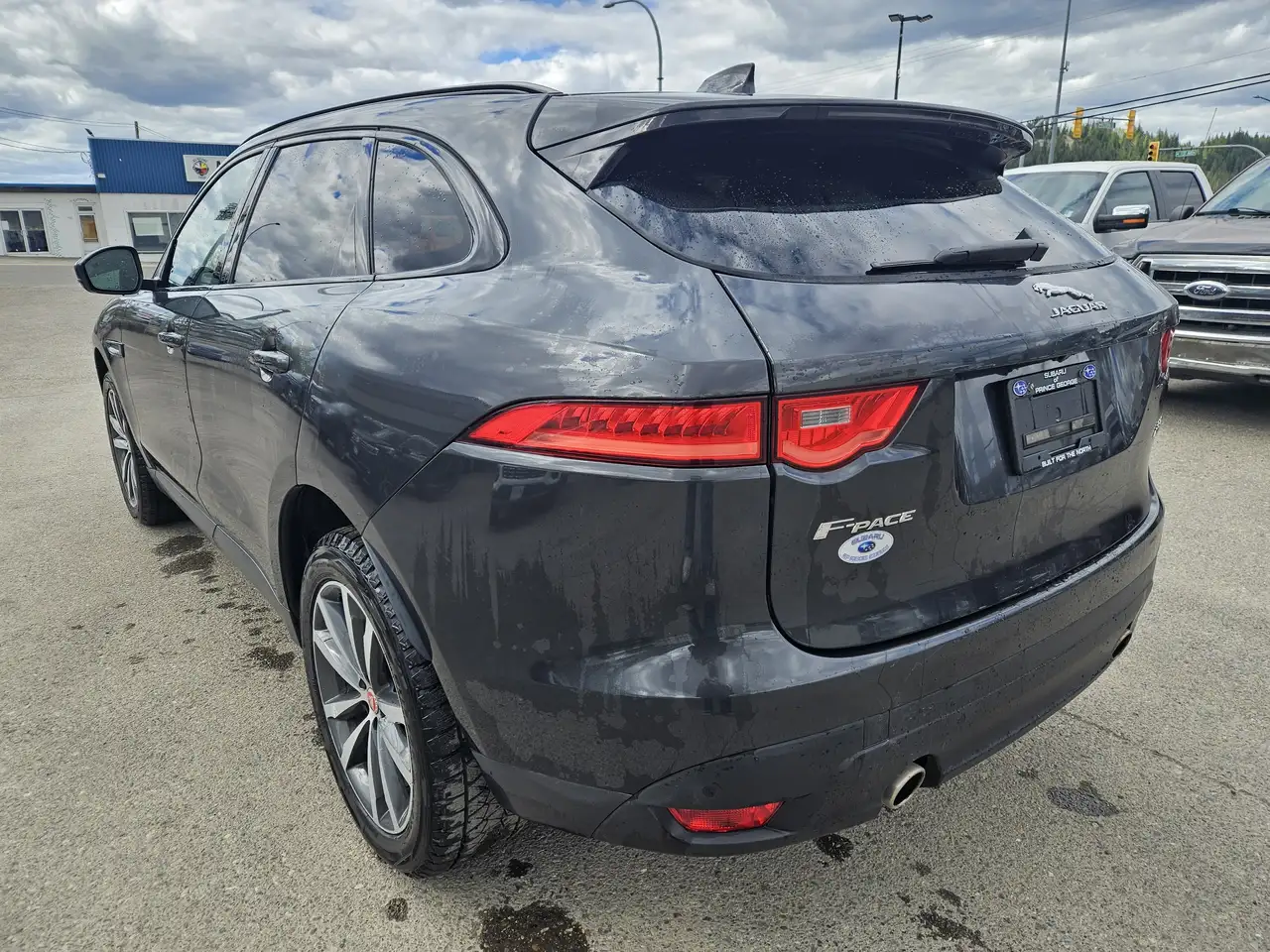 Jaguar F-Pace снимка Jaguar F-Pace