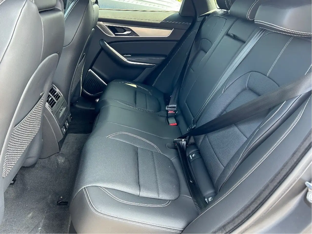 Jaguar F-Pace fotografie Jaguar F-Pace