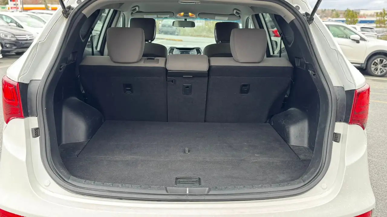 Hyundai SANTA FE снимка Hyundai SANTA FE