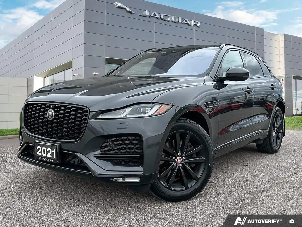Jaguar F-Pace снимка Jaguar F-Pace