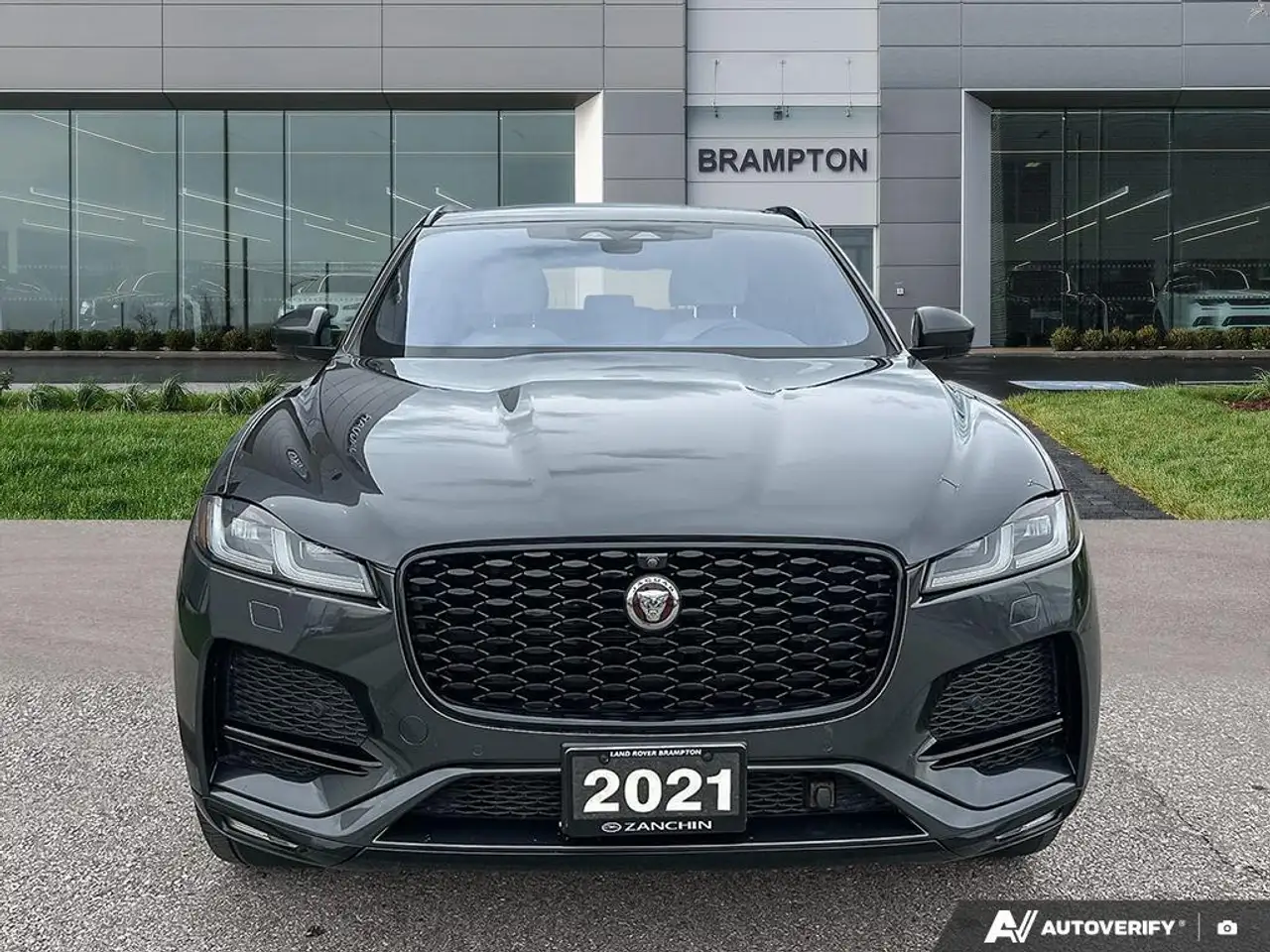 Jaguar F-Pace снимка Jaguar F-Pace