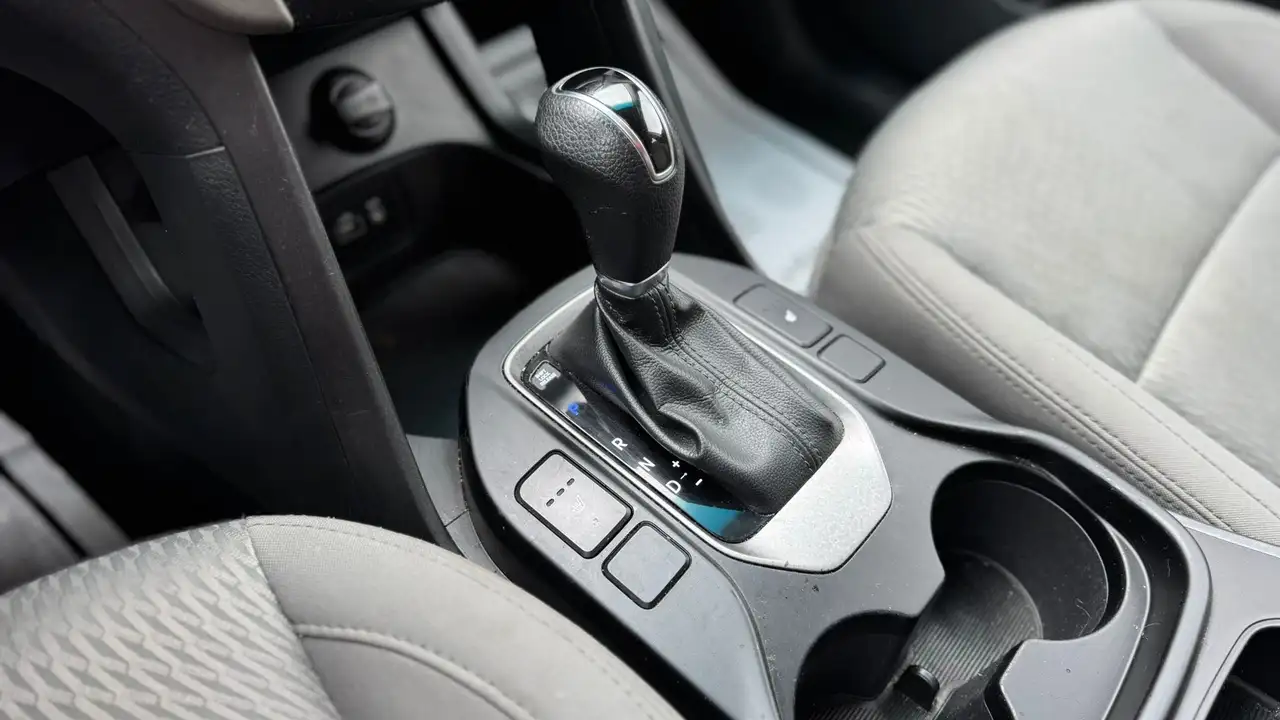 Hyundai SANTA FE снимка Hyundai SANTA FE