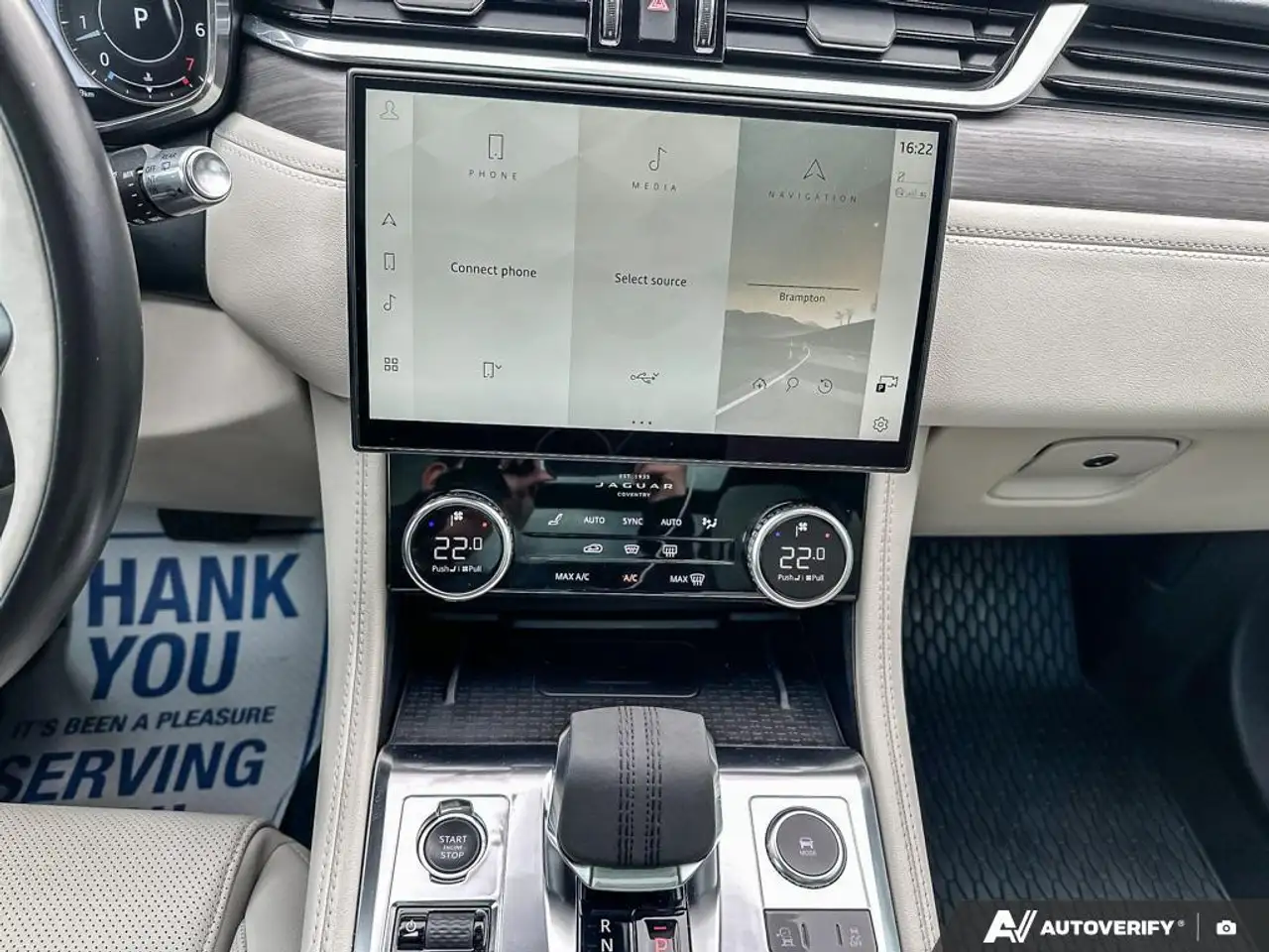 Jaguar F-Pace снимка Jaguar F-Pace