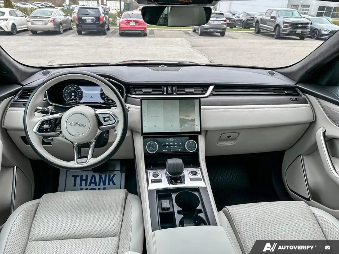 Jaguar F-Pace снимка Jaguar F-Pace