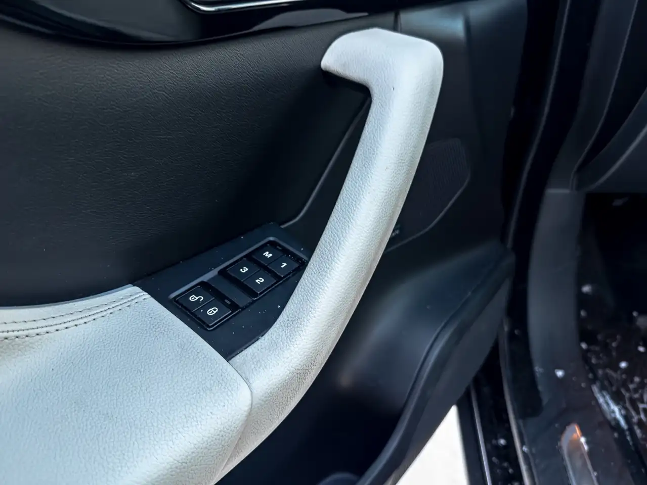 Jaguar F-Pace снимка Jaguar F-Pace