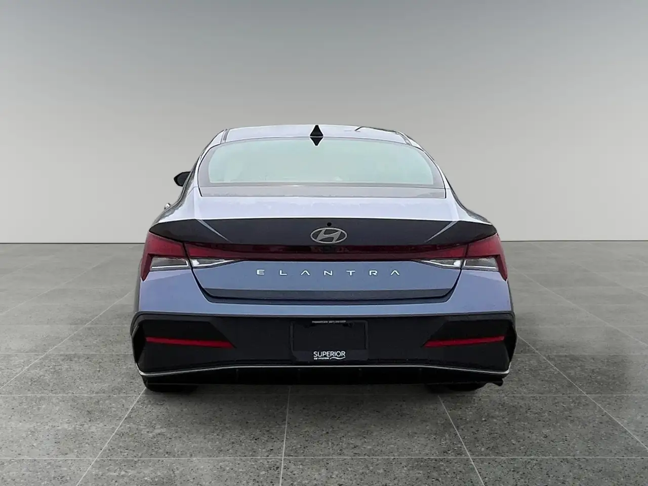 Hyundai ELANTRA photo Hyundai ELANTRA