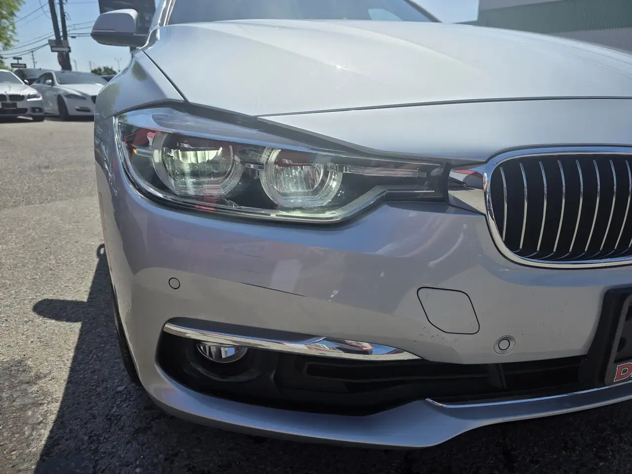 BMW 3 Series снимка BMW 3 Series