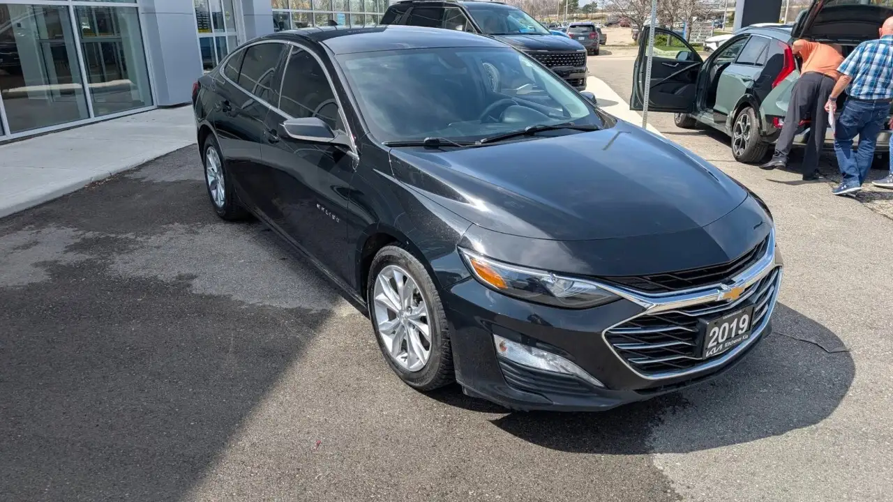 Chevrolet Malibu снимка Chevrolet Malibu