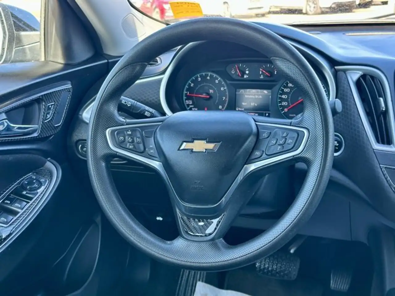 Chevrolet Malibu снимка Chevrolet Malibu