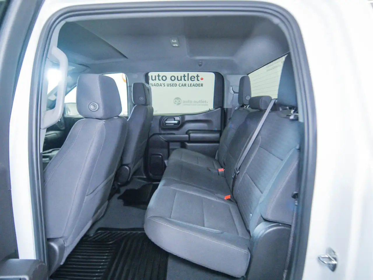 Chevrolet Silverado 1500 photo Chevrolet Silverado 1500