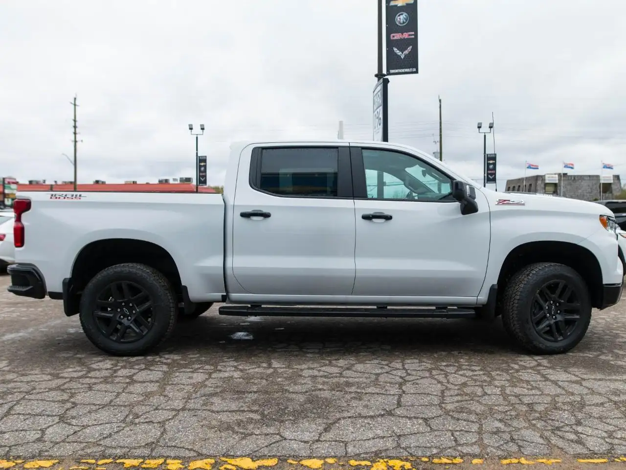Chevrolet Silverado 1500 снимка Chevrolet Silverado 1500