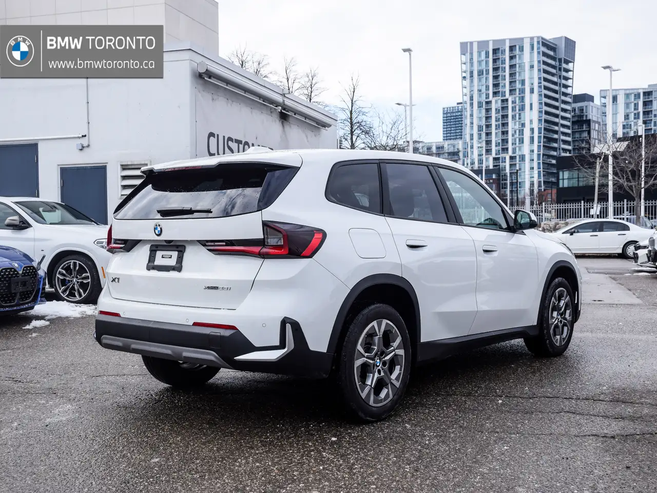 BMW X1 снимка BMW X1