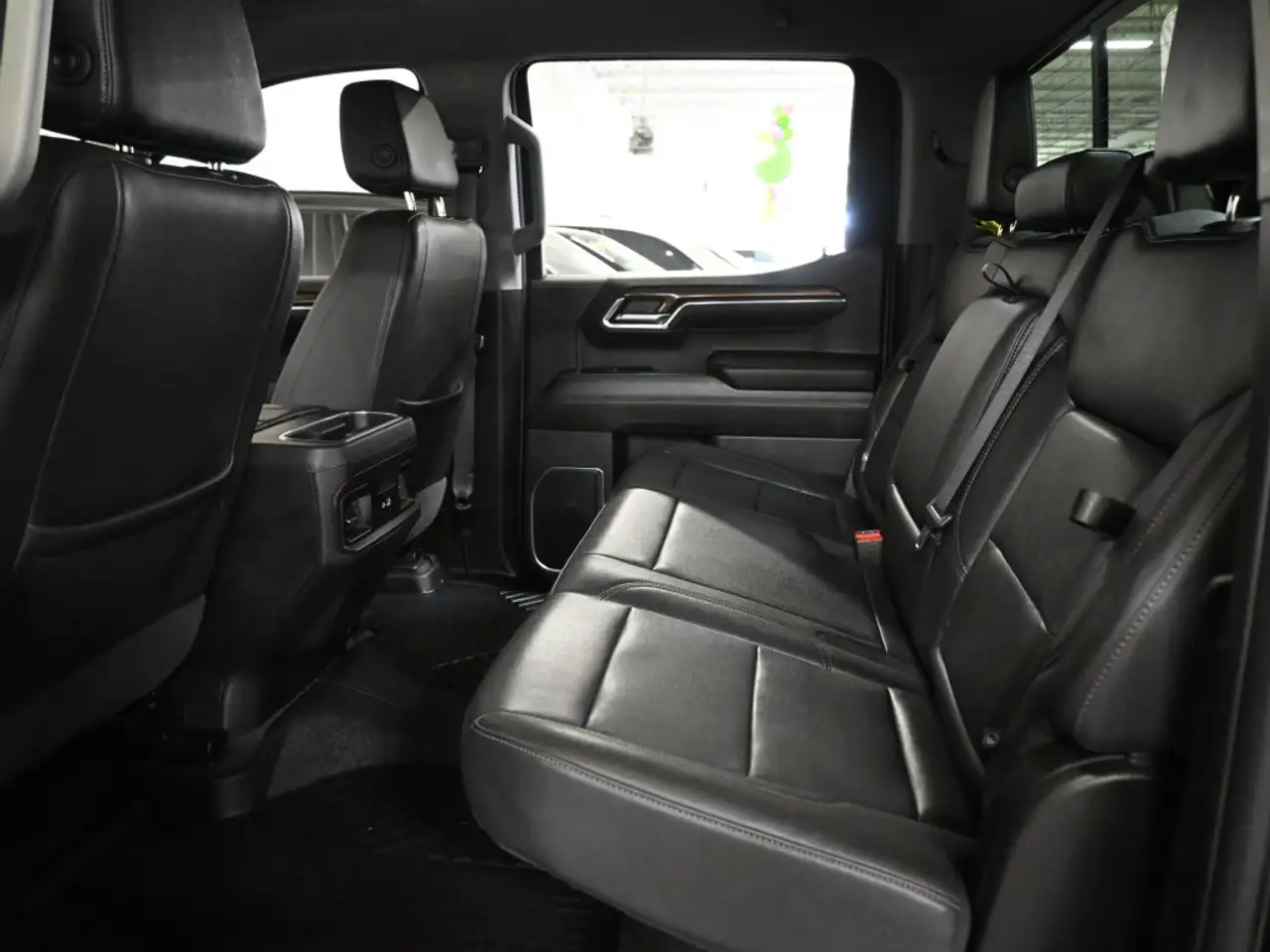 Chevrolet Silverado 1500 снимка Chevrolet Silverado 1500
