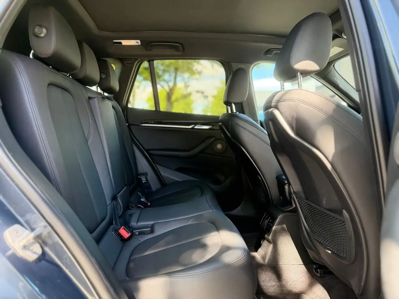 BMW X1 photo BMW X1