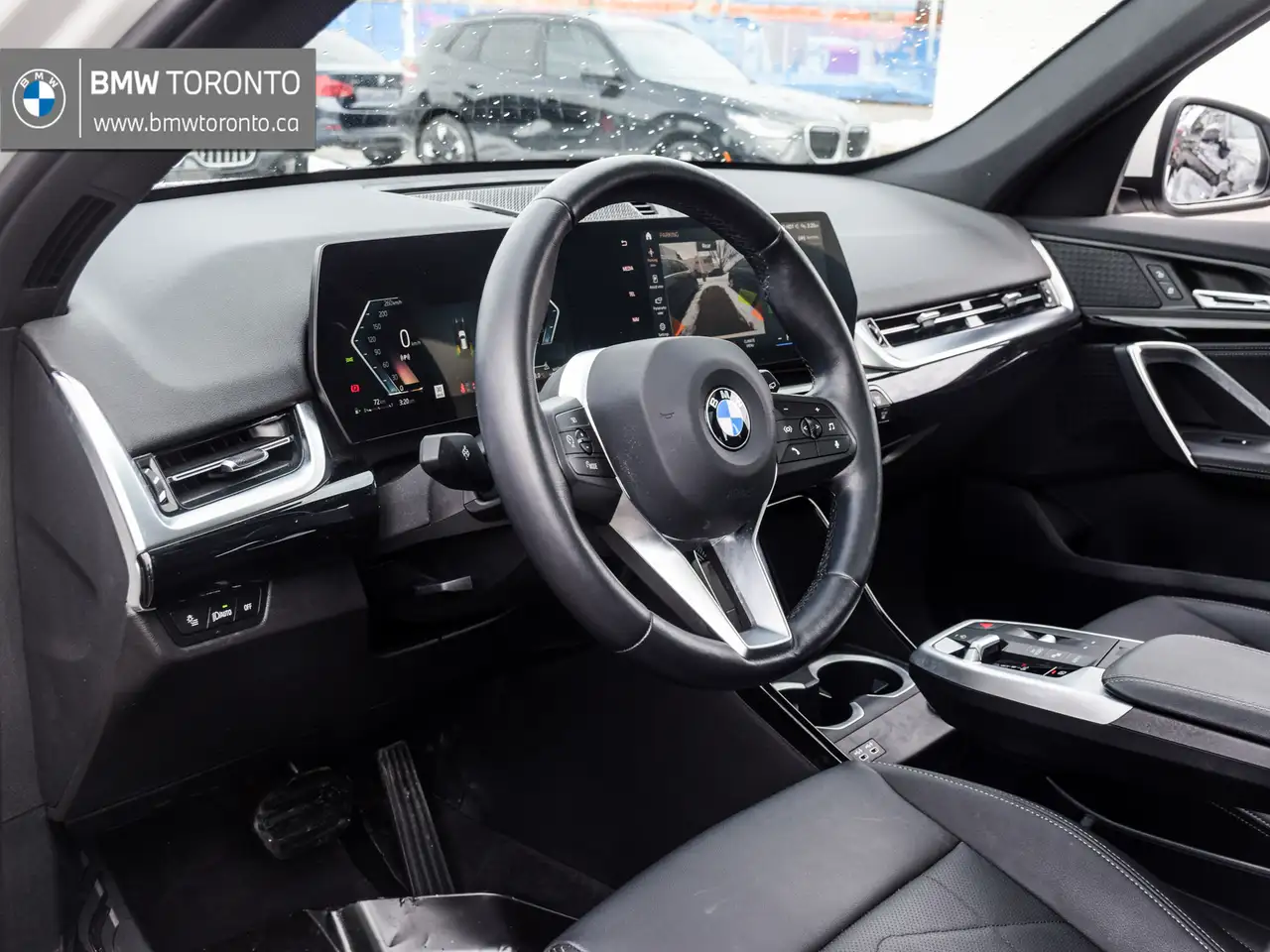 BMW X1 снимка BMW X1