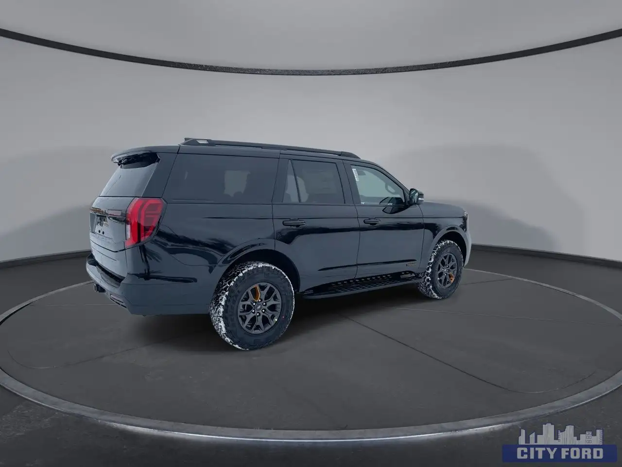 Ford Expedition снимка Ford Expedition