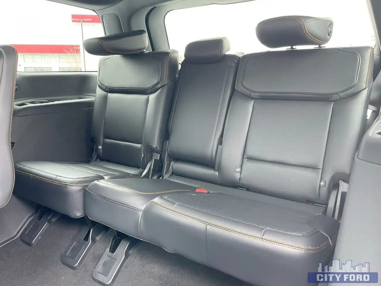 Ford Expedition снимка Ford Expedition