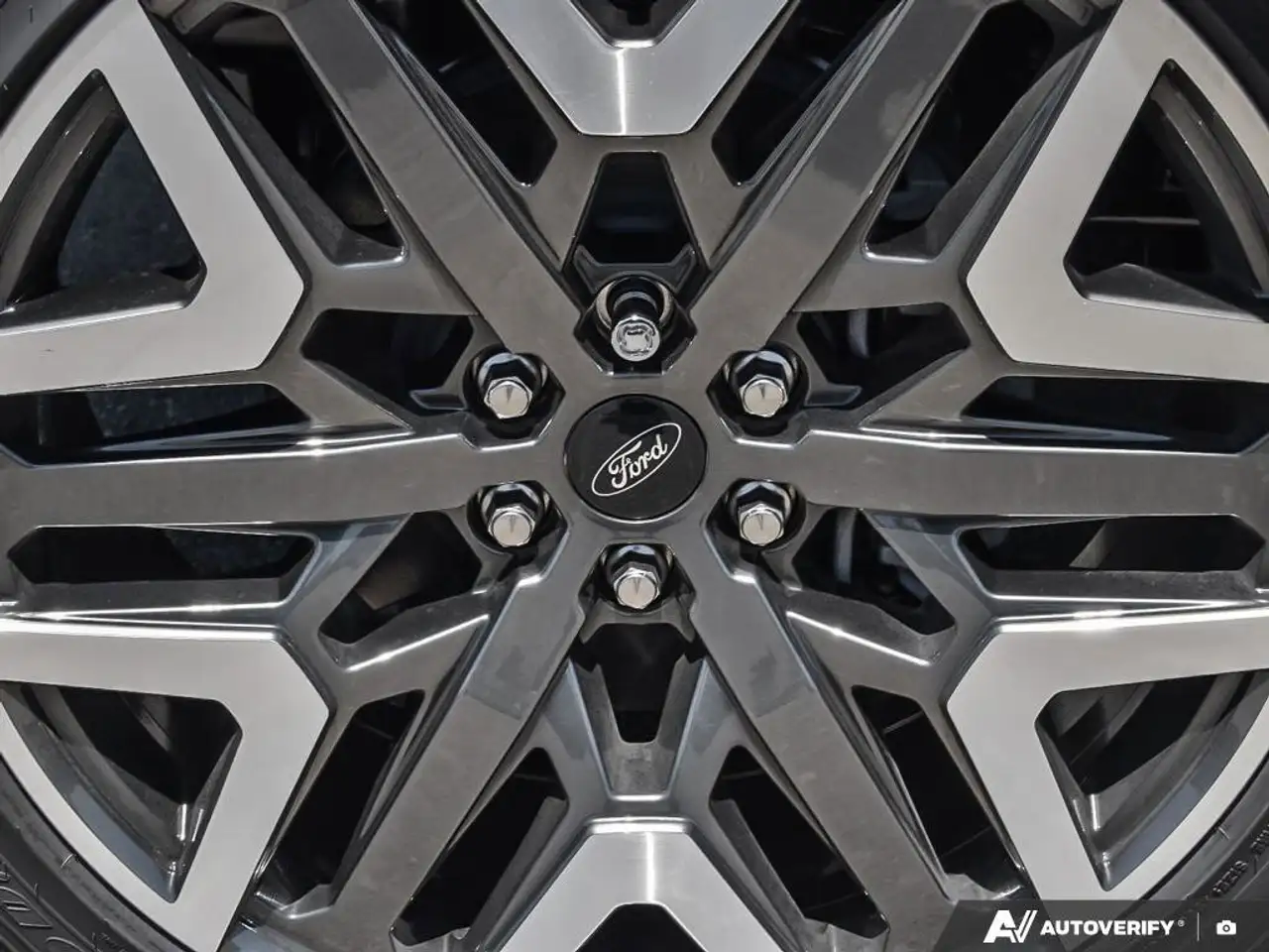 Ford Expedition снимка Ford Expedition