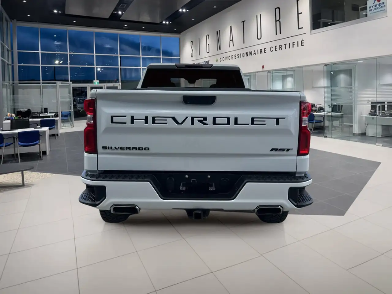Chevrolet Silverado 1500 снимка Chevrolet Silverado 1500