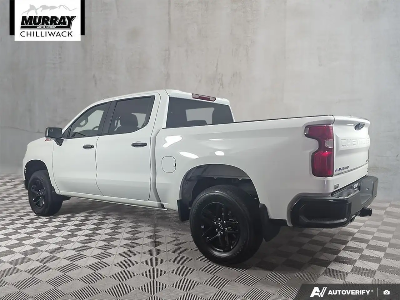 Chevrolet Silverado 1500 снимка Chevrolet Silverado 1500