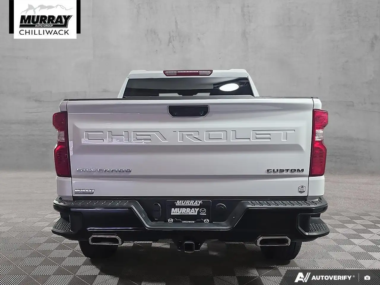 Chevrolet Silverado 1500 снимка Chevrolet Silverado 1500