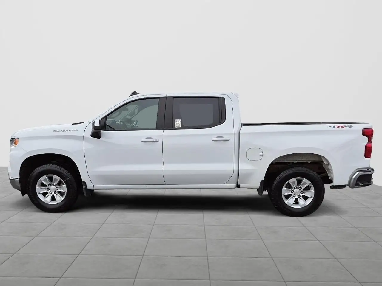 Chevrolet Silverado 1500 снимка Chevrolet Silverado 1500