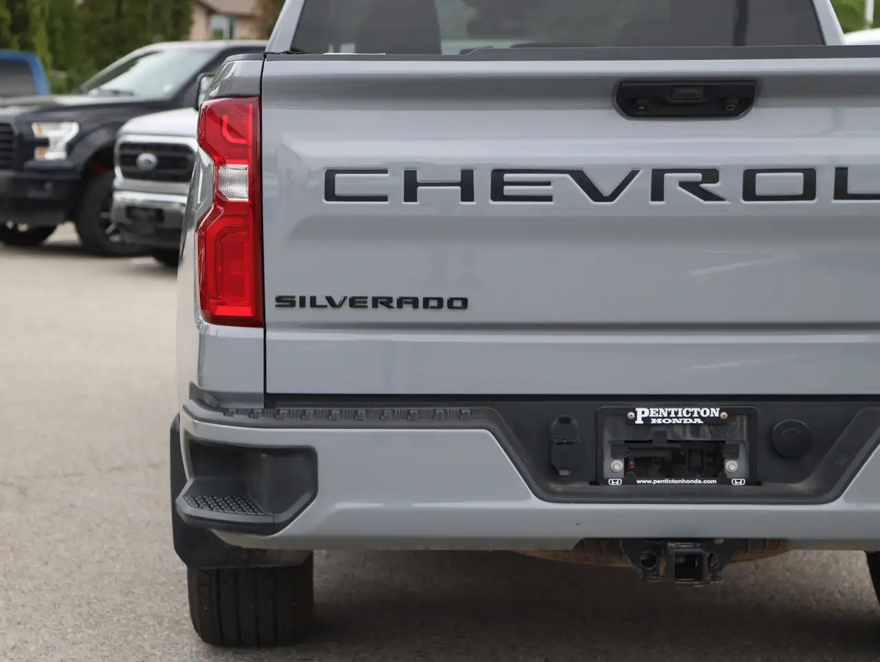 Chevrolet Silverado 1500 снимка Chevrolet Silverado 1500