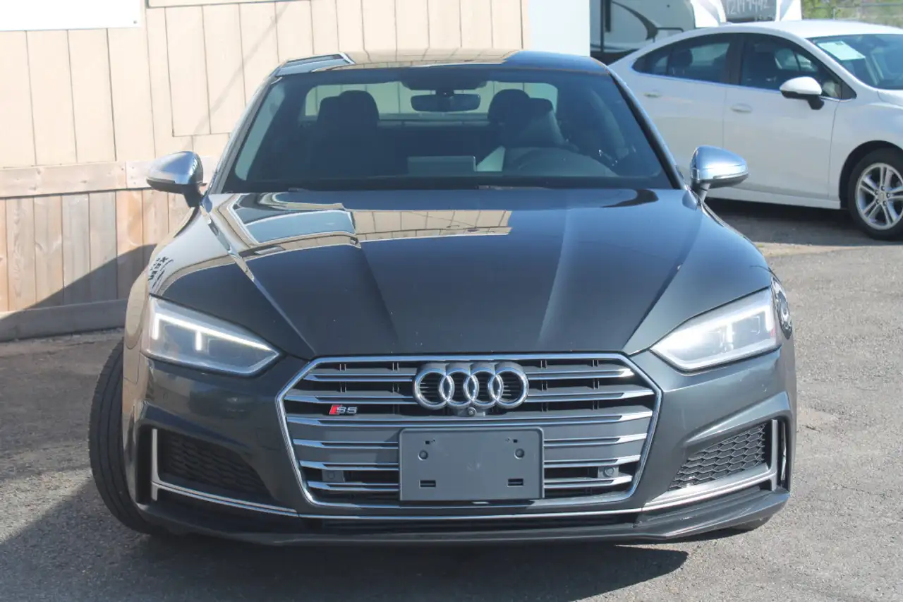 Audi S5 снимка Audi S5