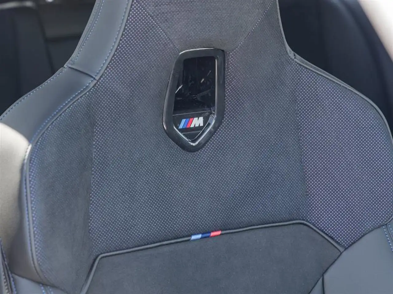 BMW X1 снимка BMW X1