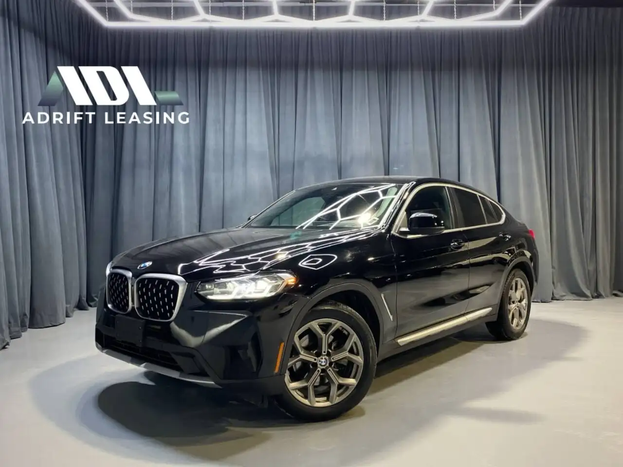 2025 BMW X4