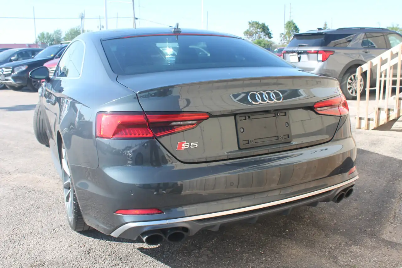 Audi S5 снимка Audi S5