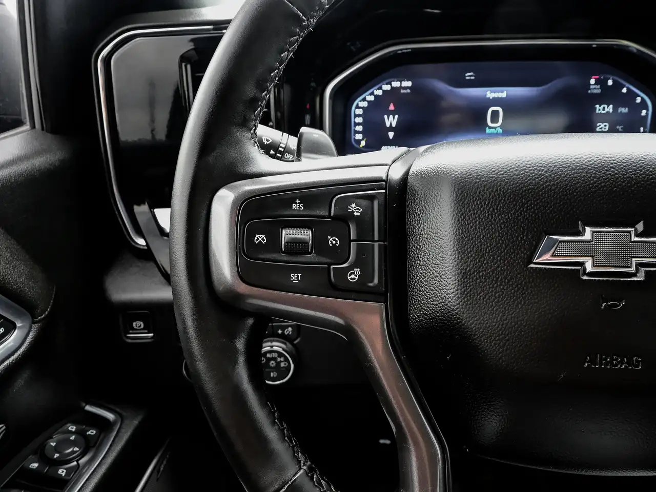Chevrolet Silverado 1500 снимка Chevrolet Silverado 1500