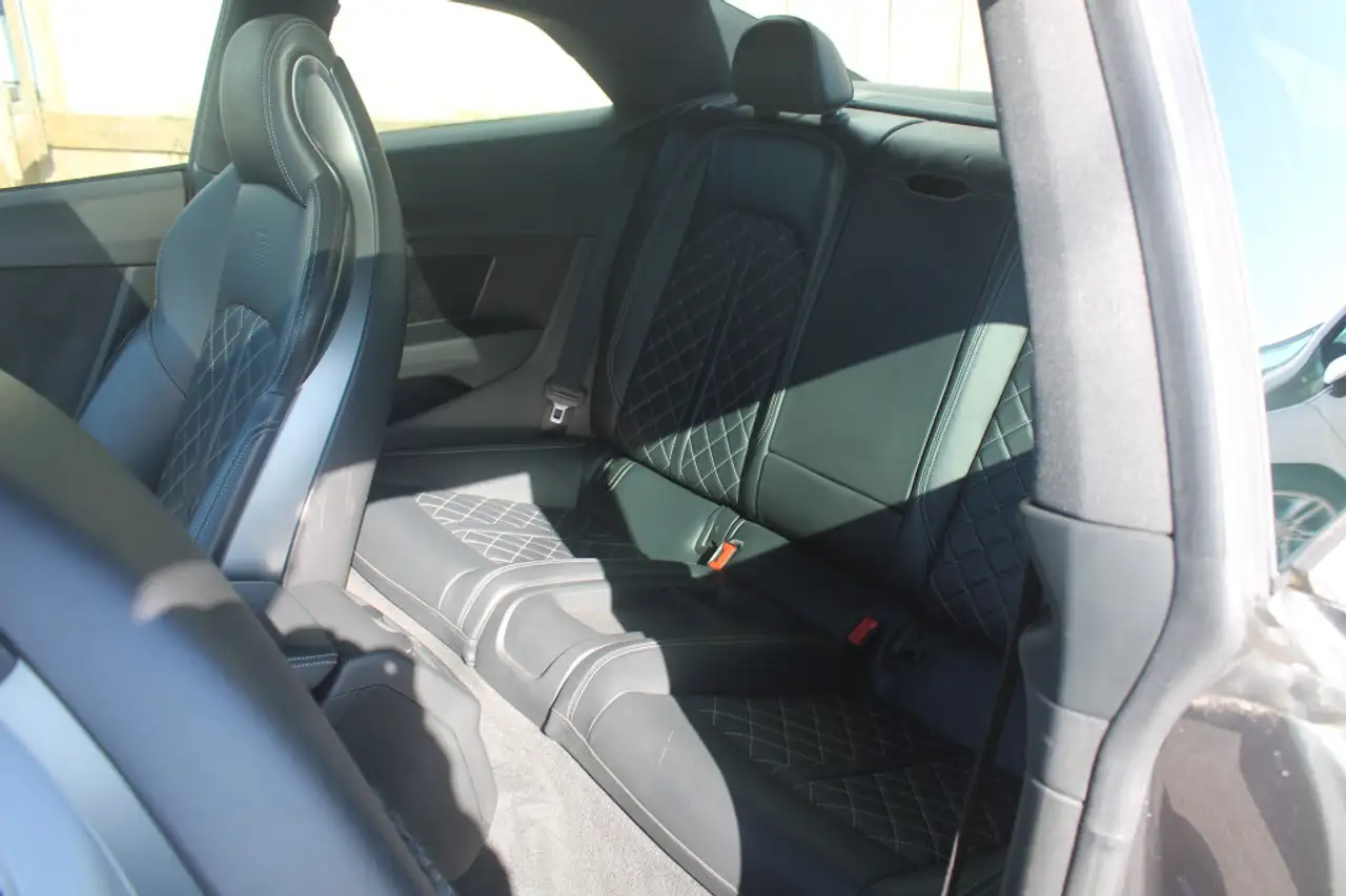 Audi S5 снимка Audi S5