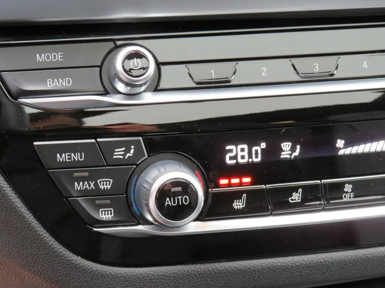 BMW X4 снимка BMW X4