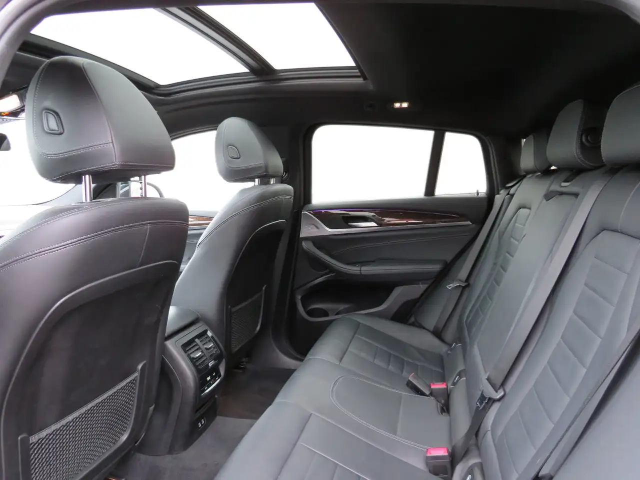 BMW X4 снимка BMW X4